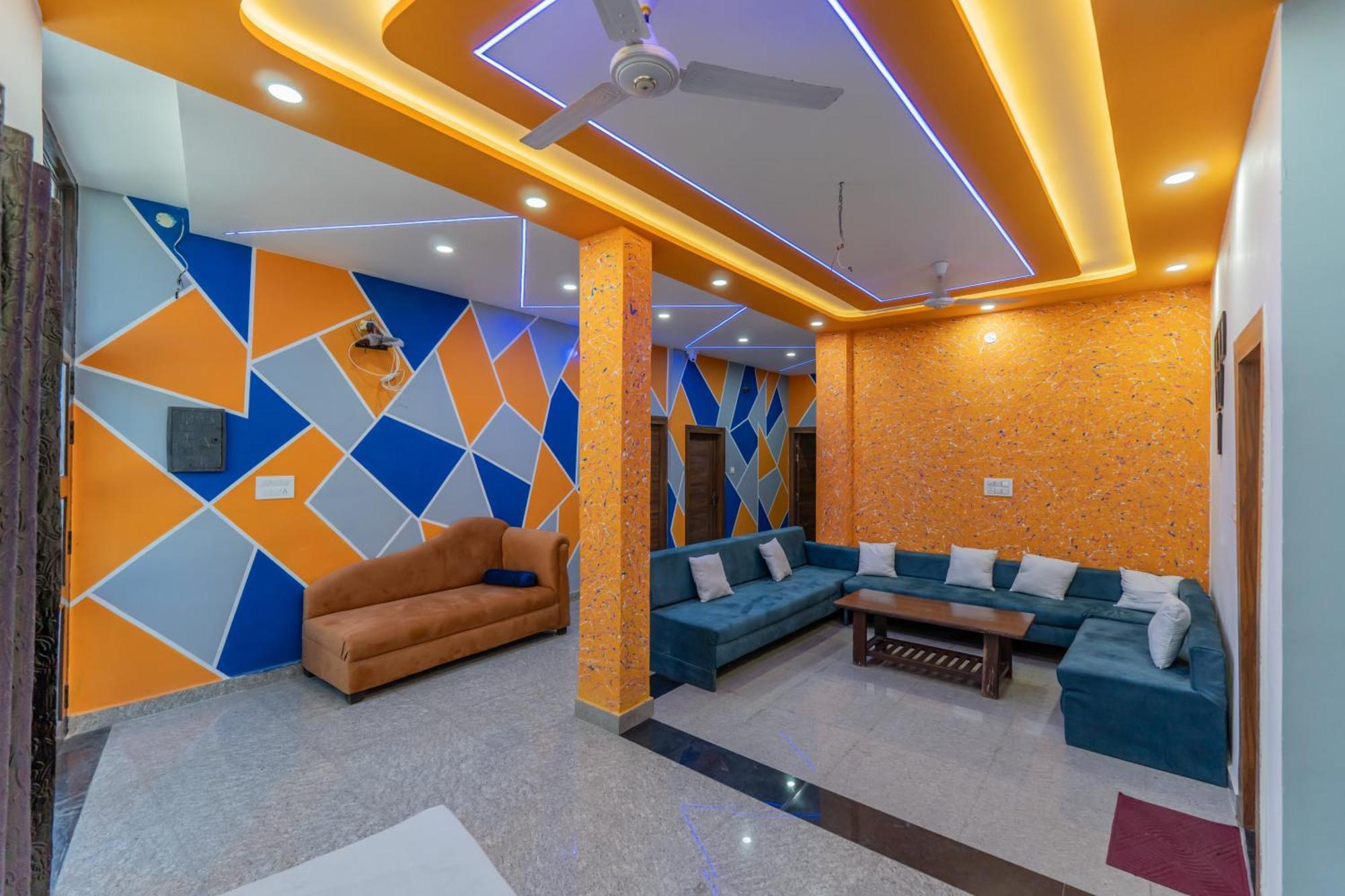 Big Brother Hostel Hotel Агра Екстериор снимка