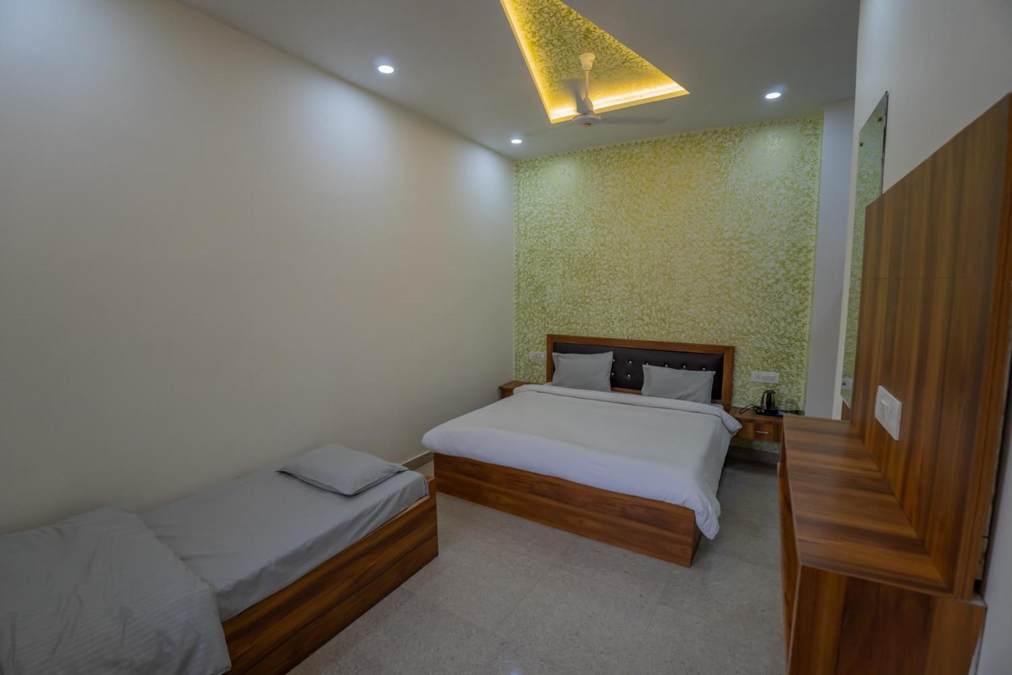 Big Brother Hostel Hotel Агра Стая снимка